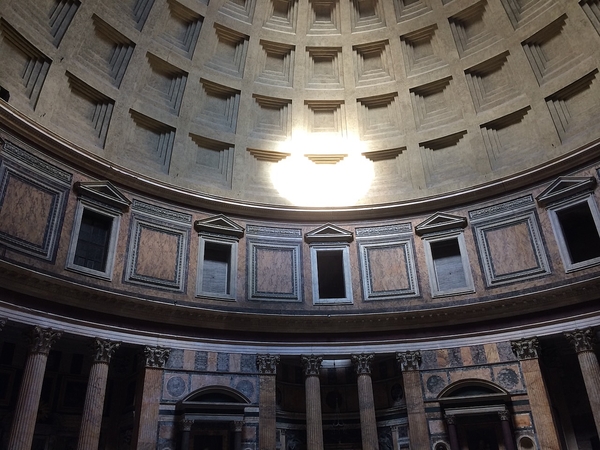 Dome and interior of the Pantheon in Rome, with sun projection